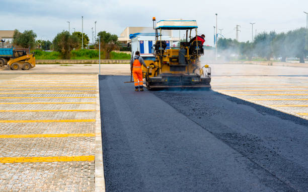 Best Commercial Driveway Pavers  in Rockton, IL